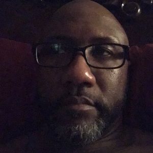 Meet your Posher, Larry